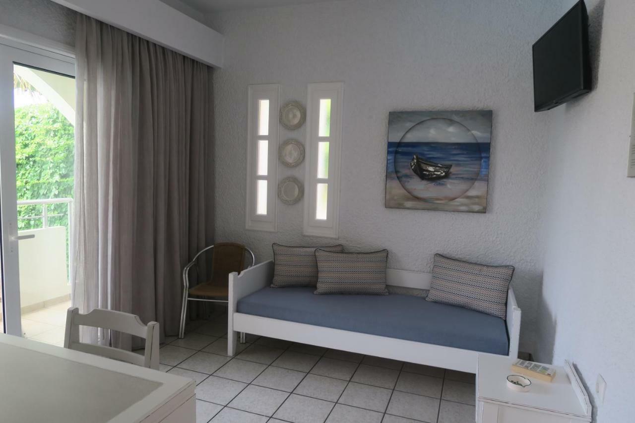 Maria Suites Platanés Exterior foto